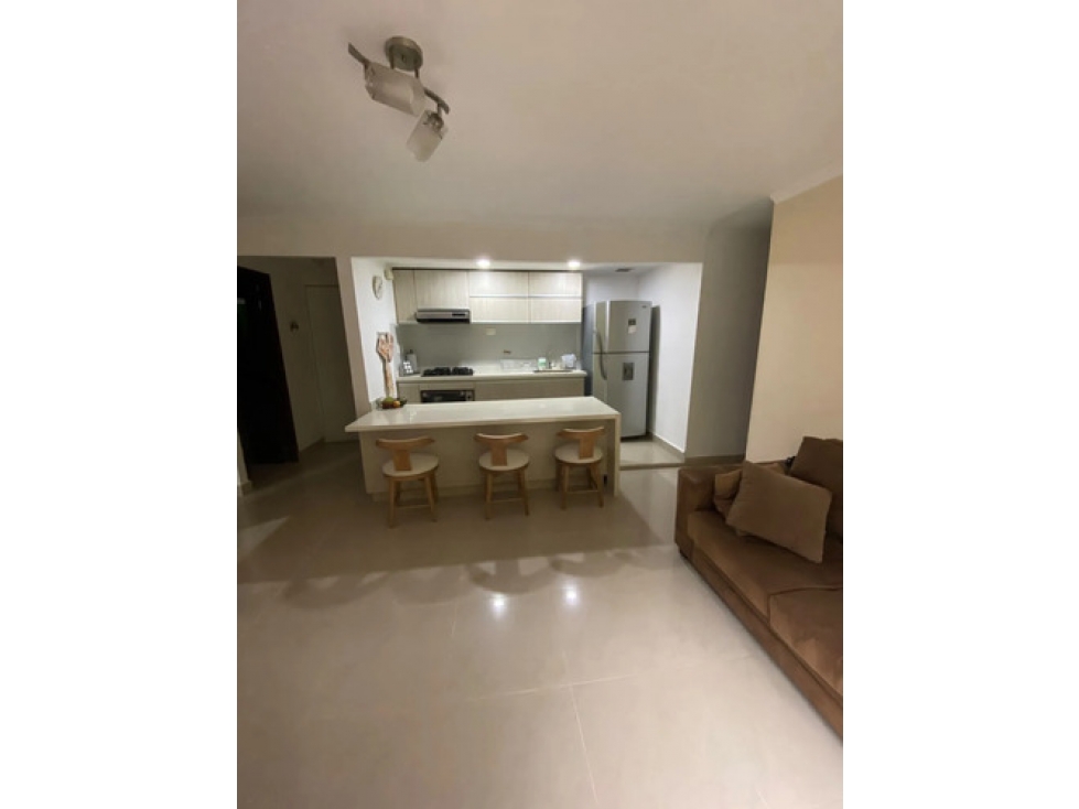 Apto en venta San Diego El Poblado, balcón 360°, 3 hab + servicio — foto 2