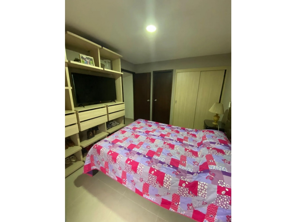 Apto en venta San Diego El Poblado, balcón 360°, 3 hab + servicio — foto 4