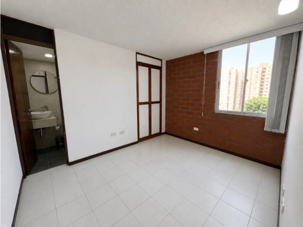 Apto en arriendo Loma del Indio 65 m², vista panorámica y garaje — foto 5