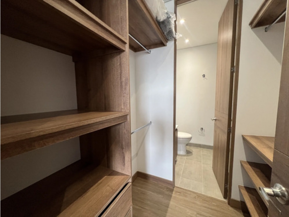Apto amoblado en arriendo Ciudad del Río 53 m², balcón y aire — foto 5