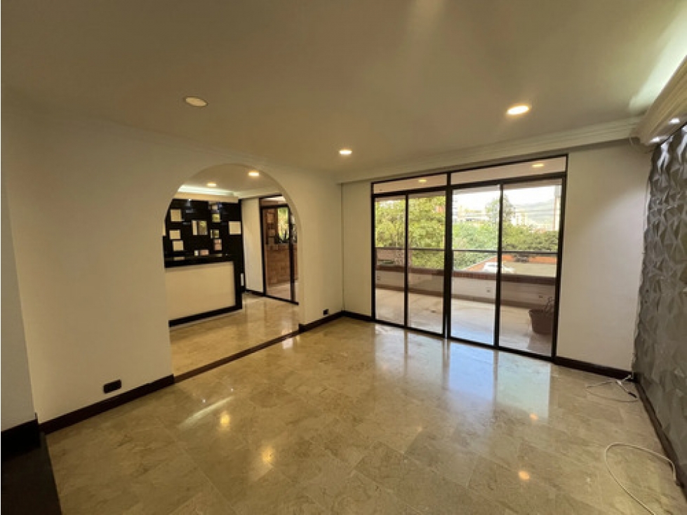 Apto en arriendo San Julián El Poblado 270 m², 4 balcones — foto 4