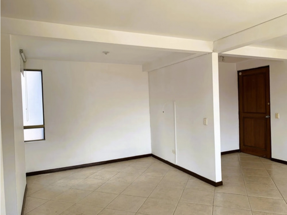 Apto en arriendo Loma de los Bernal 100 m², piso 19, 3 hab — foto 4