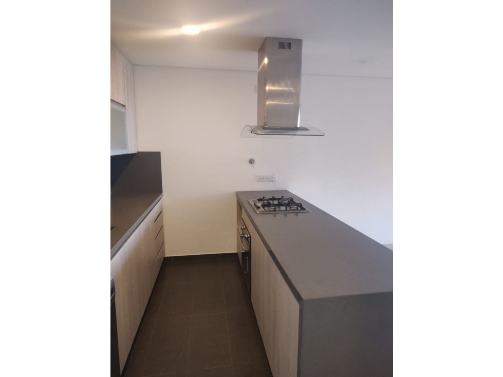 Apto en venta Las Palmas El Poblado 81 m², piso 23, 2 hab — foto 4