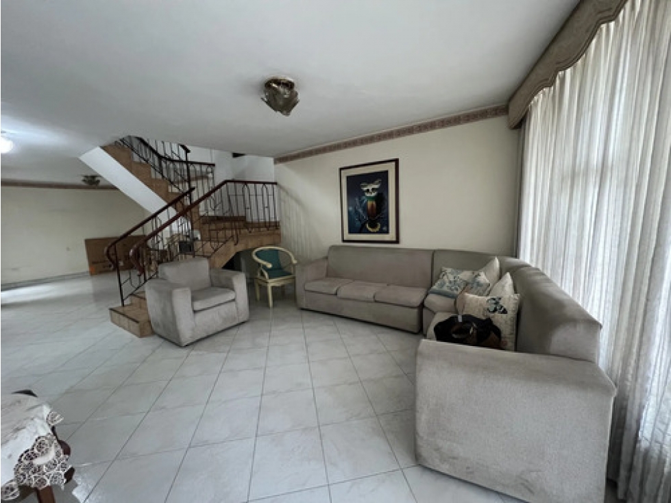 Casa negociable en venta Belén Malibú, potencial hasta 5 pisos — foto 2