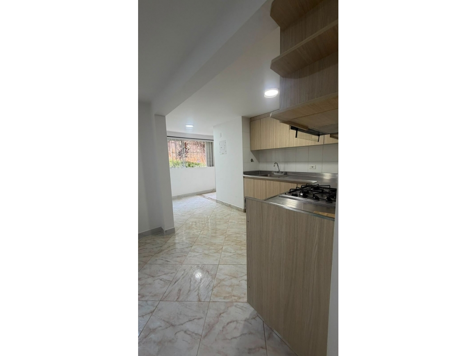 Apto en venta El Poblado 98 m², 3 habitaciones cerca El Tesoro — foto 2