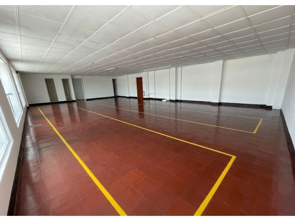 Bodega en arriendo Barrio Colombia Medellín 165 m², piso 3 — foto 3