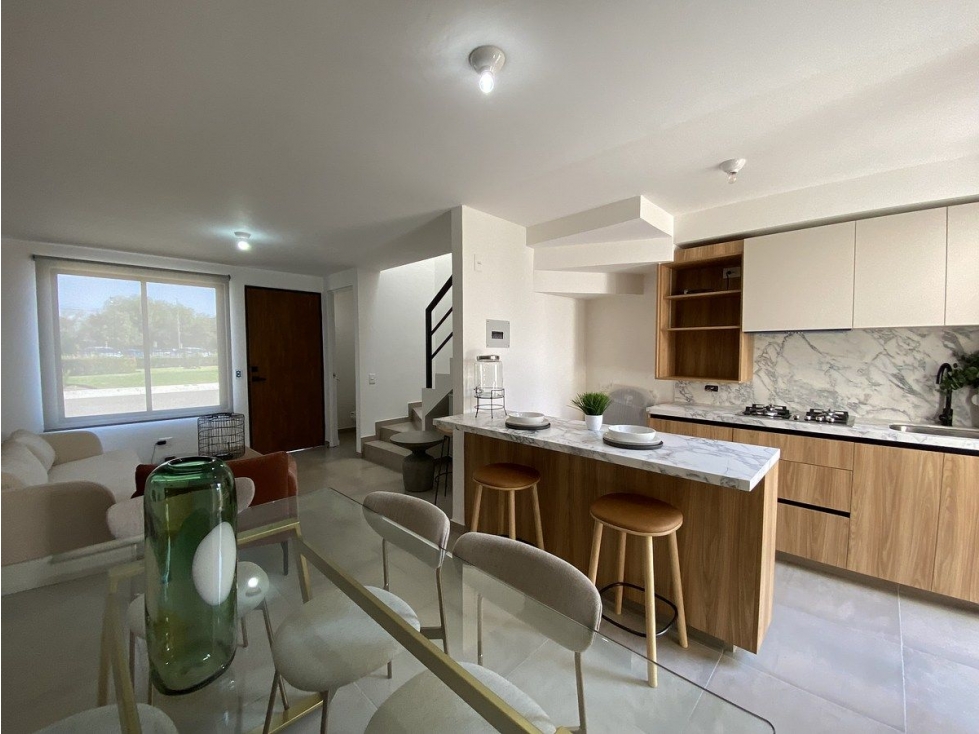 Casa en venta en Sendas Residencial, 3 Recámaras, una en PB, Oportunidad !! - 5