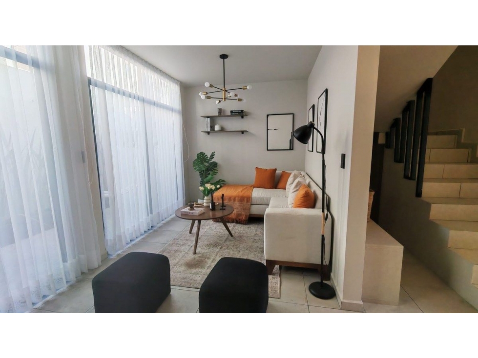 Casa en venta en Pueblito Colonial, 3 Recámaras, 3 Baños Completos - 5