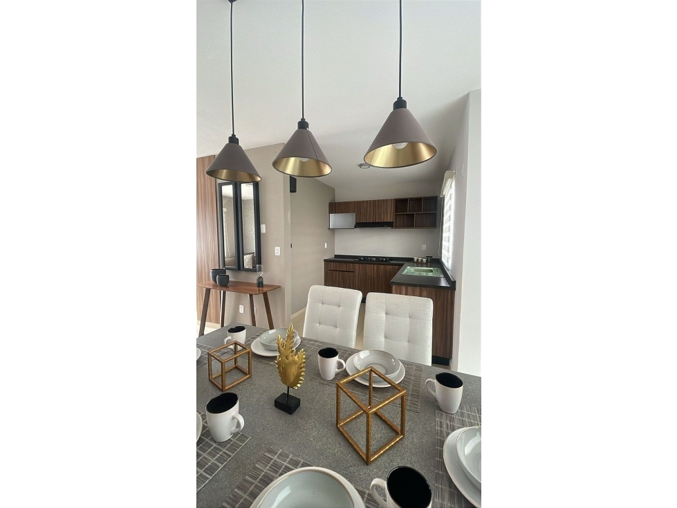 Casa en venta en Real Solare, Terreno Excedente, 3 Recámaras, Oportunidad - 2