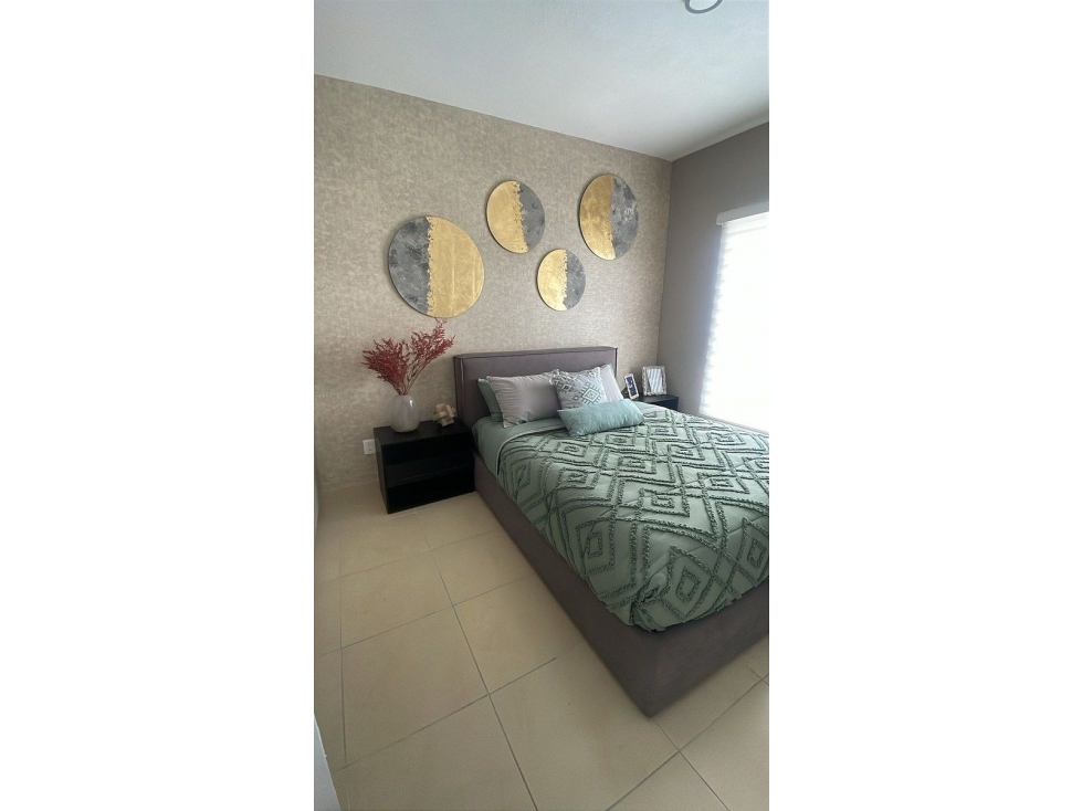 Casa en venta en Real Solare, Terreno Excedente, 3 Recámaras, Oportunidad - 4