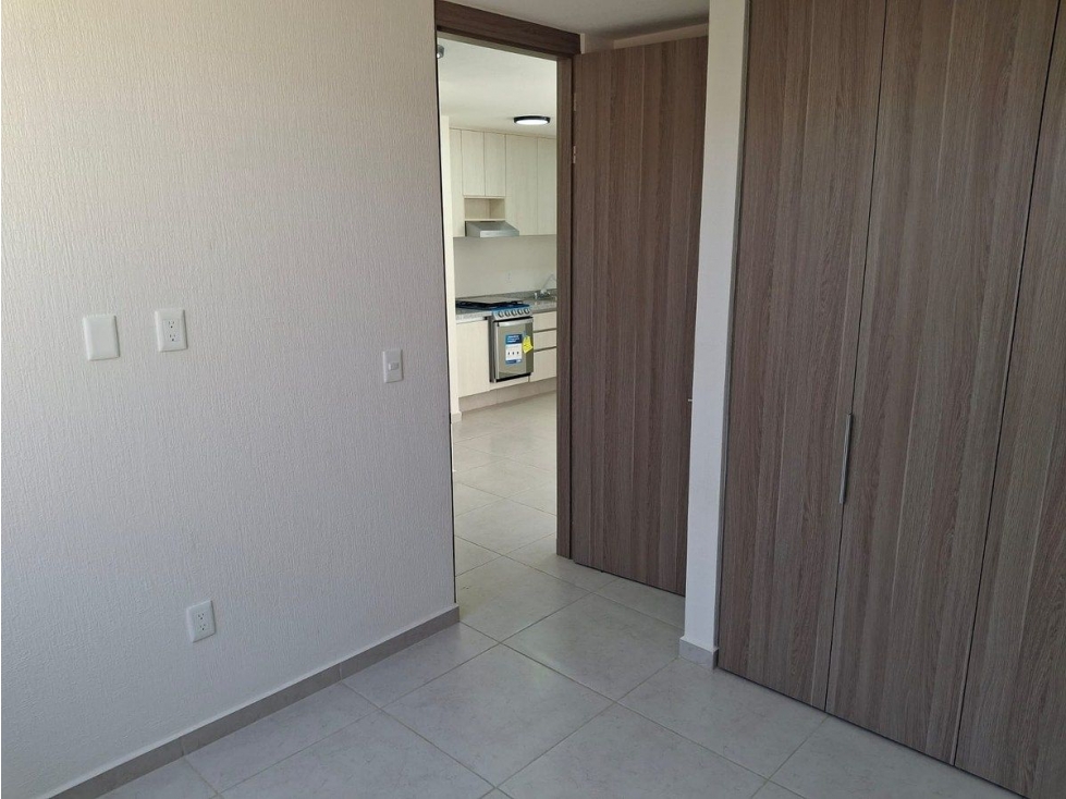 Entre el Refugio y Zibatá, Departamento de 2 Niveles con Roof Garden Privado - 6
