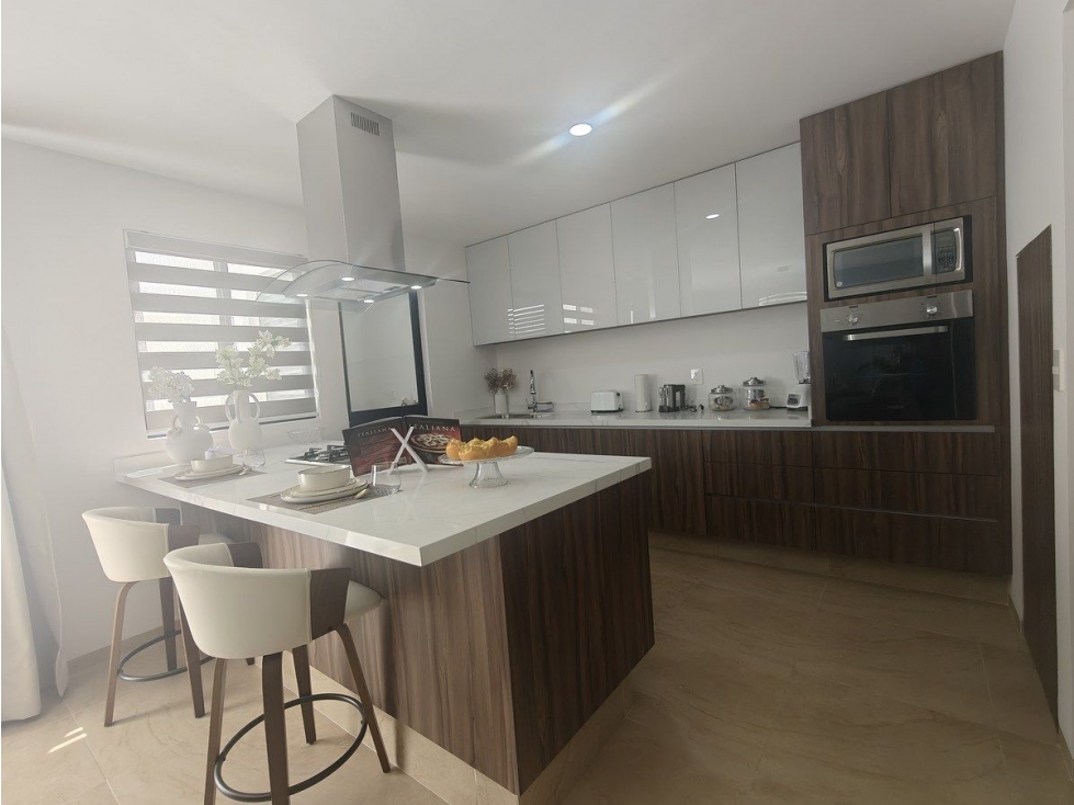 Casa en venta entre El Refugio y Zibatá, 3 Recámaras, Jardín, Alberca, Linda !!! - 4