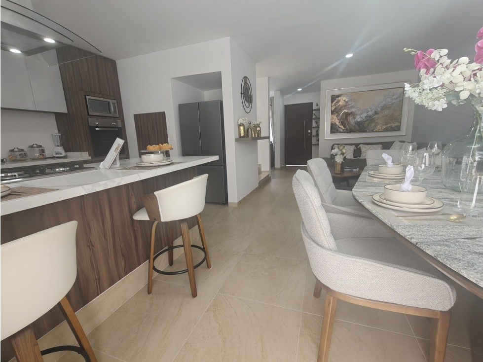 Casa en venta entre El Refugio y Zibatá, 3 Recámaras, Jardín, Alberca, Linda !!! - 5