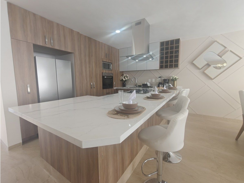 Casa en venta entre El Refugio y Zibatá, 3 Recámaras, 2.5 Baños, Jardín, Alberca - 2