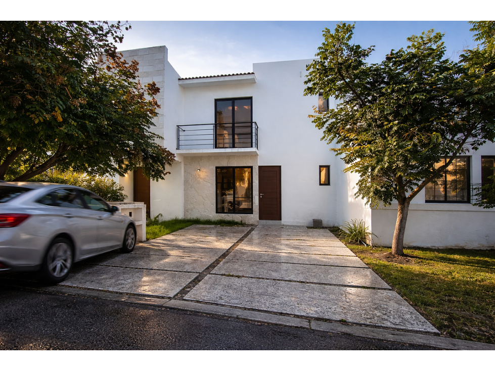 Casa en venta en Ciudad Maderas, 3 Recámaras, 3 Baños Completos, PERFECTA !! - 1