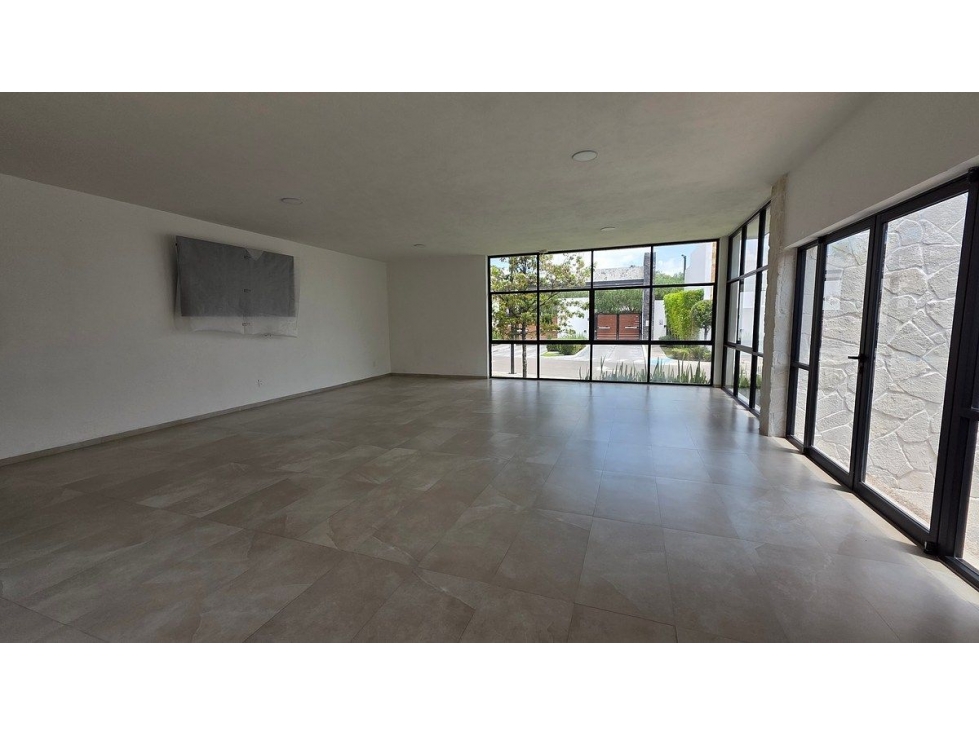 Casa en venta en El Condado, Los Robles - 3 Recámaras, 2.5 Baños, Hermosa !! - 5