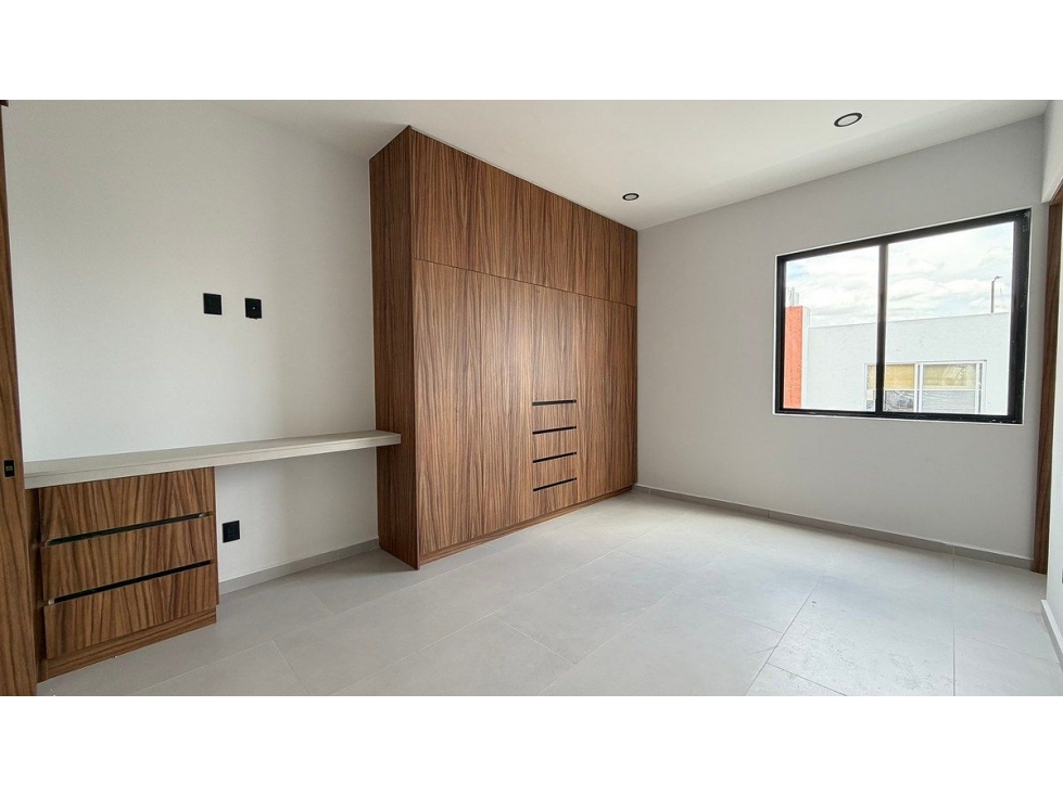 Casa en venta en Santa Fe, Corregidora . Doble Altura, 4 Recámaras, Hermosa !! - 6