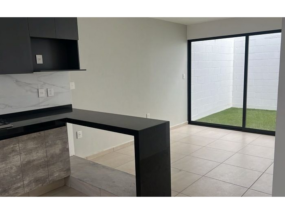 Casa en venta en Zona Los Candiles, 3 Recámaras, 2.5 Baños, Alberca, Hermosa! - 3