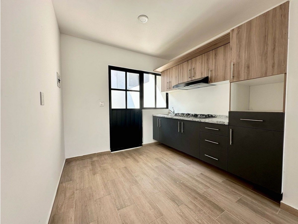 Casa en Venta en Corregidora, de UNA PLANTA, San Sebastían, HERMOSA ! - 3