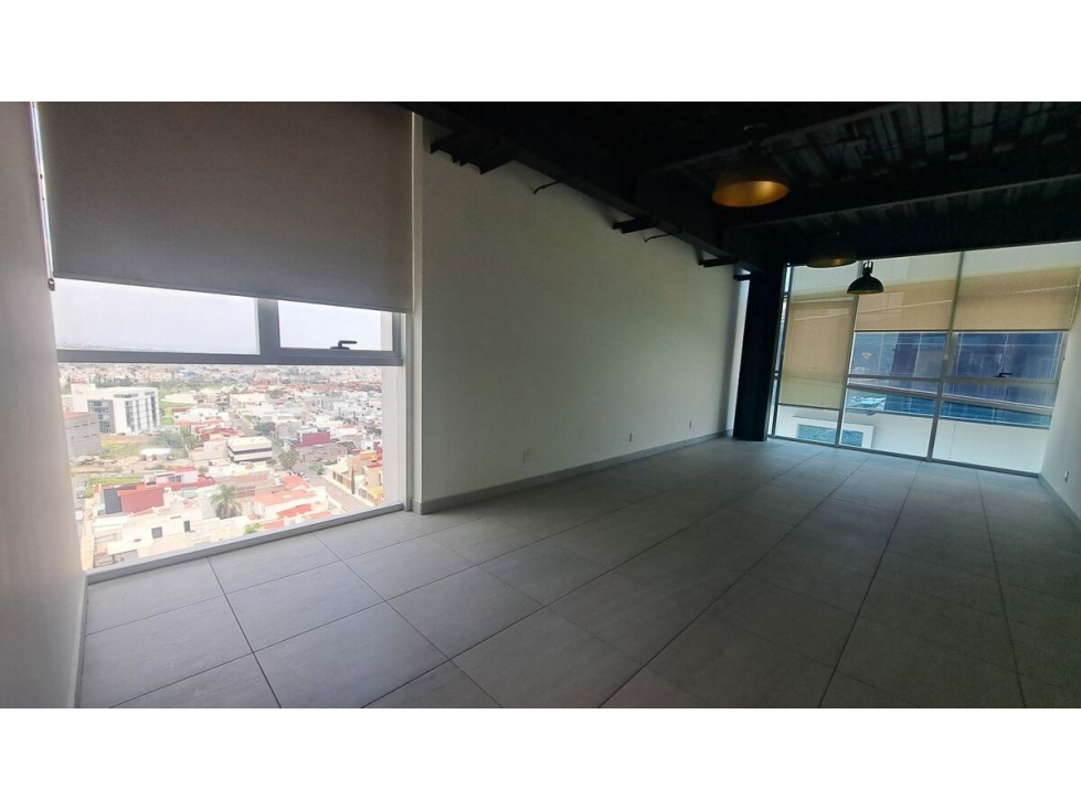 Oficina en venta en Querétaro, Centro Sur - Piso No. 13 - Oportunidad! - 2