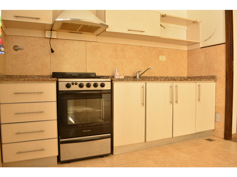 casa en venta en lujan apto credito hipotecario con patio pileta y cochera — foto 5