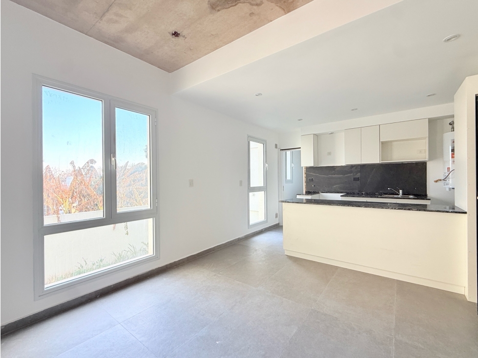 departamento 3 ambientes en venta en lujan centro con cochera