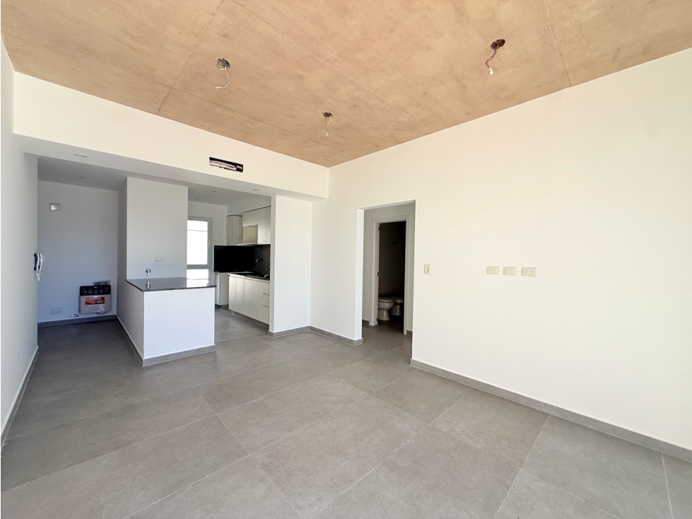 Departamento a estrenar 3 ambientes en venta en lujan centro con balcón y cochera — foto 2