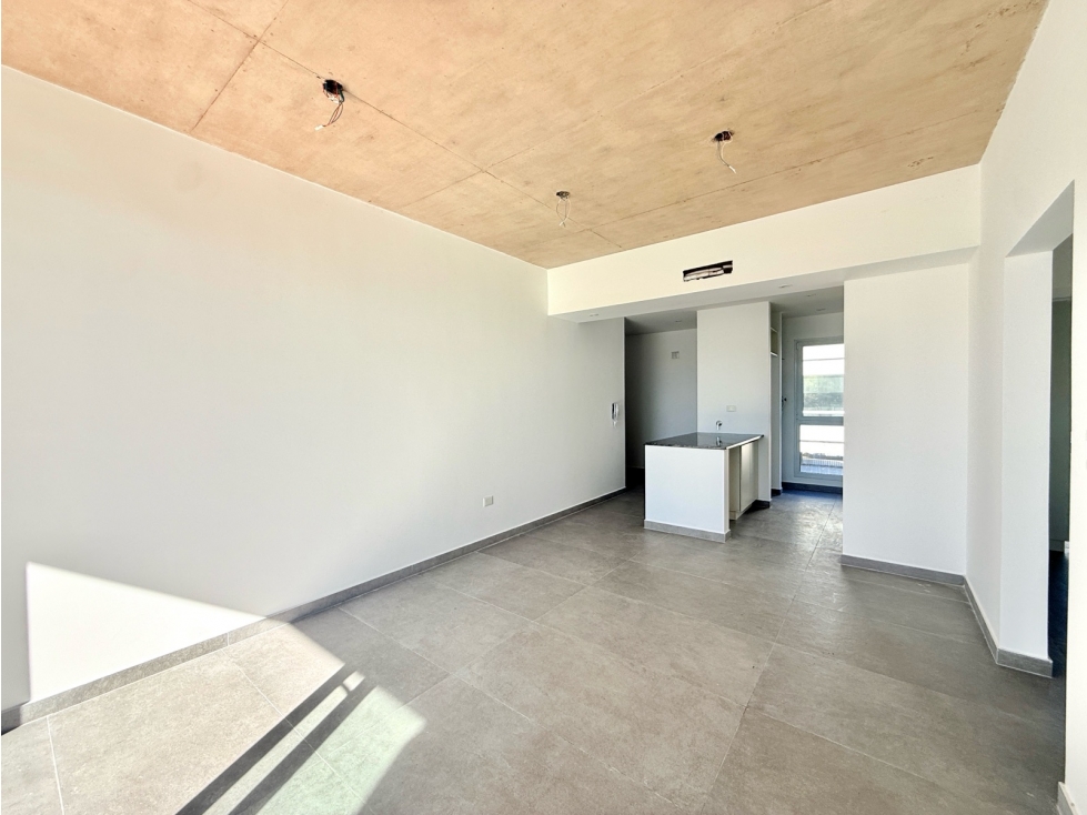 Departamento a estrenar 3 ambientes en venta en lujan centro con balcón y cochera — foto 3