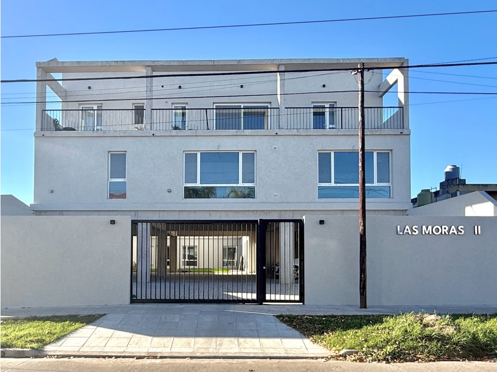 departamento 3 ambientes en venta en lujan centro con cochera — foto 2