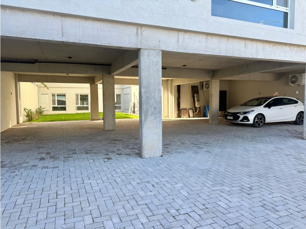 departamento 3 ambientes en venta en lujan centro con cochera — foto 3