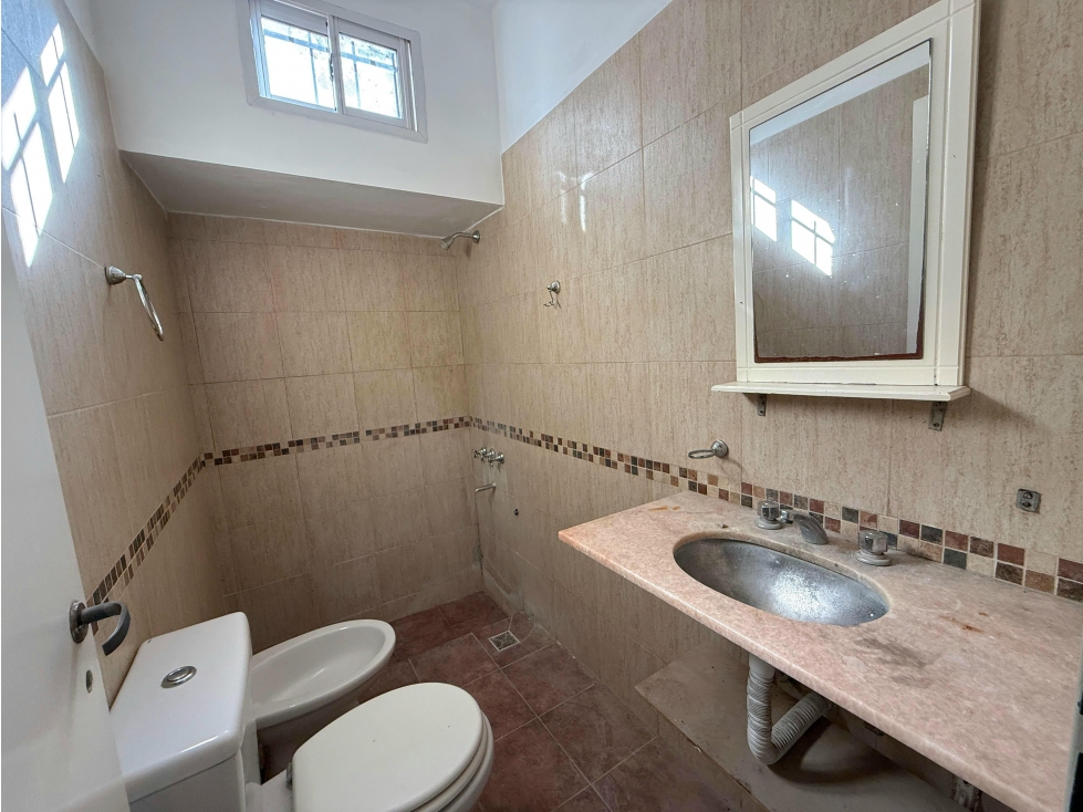 departamento 3 ambientes en venta en lujan centro planta baja con patio apto crédito — foto 5