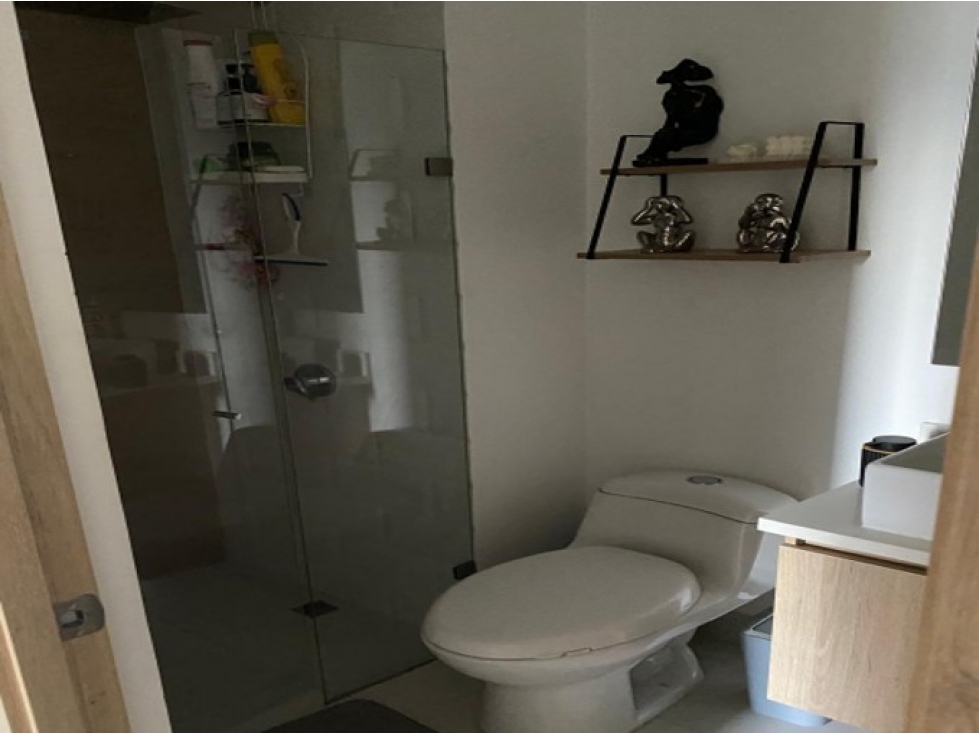 Apartamento en Venta en Los Colores en Medellín — foto 5