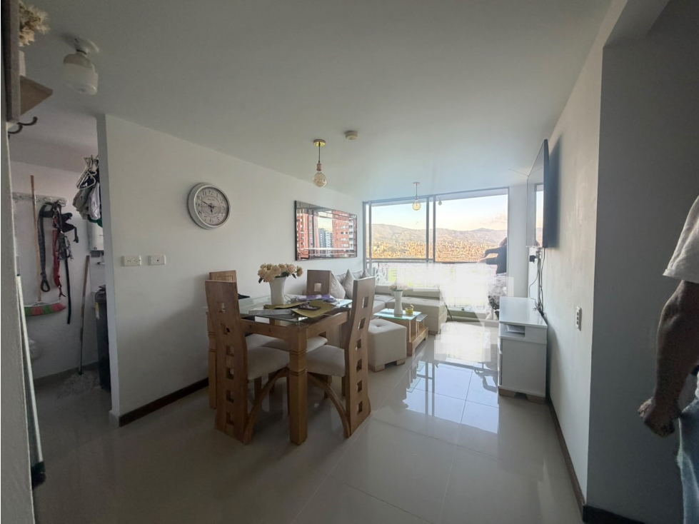 Apartamento En Venta En Calasanz Medellín — foto 2