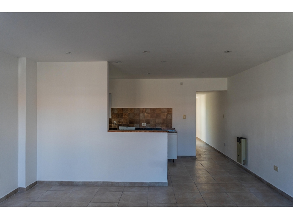 departamento duplex 3 ambientes en venta en lujan planta baja con patio y cochera apto credito — foto 6