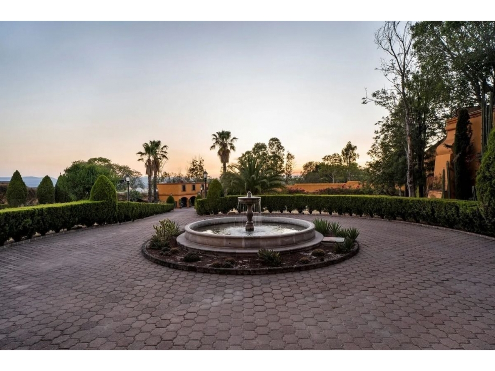 Exclusiva Hacienda Colonial en San Miguel de Allende: El Lujo en Cada Detalle - 5