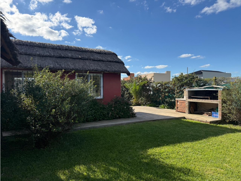 casa quinta con pileta en venta en jauregui belgrano e italia — foto 4