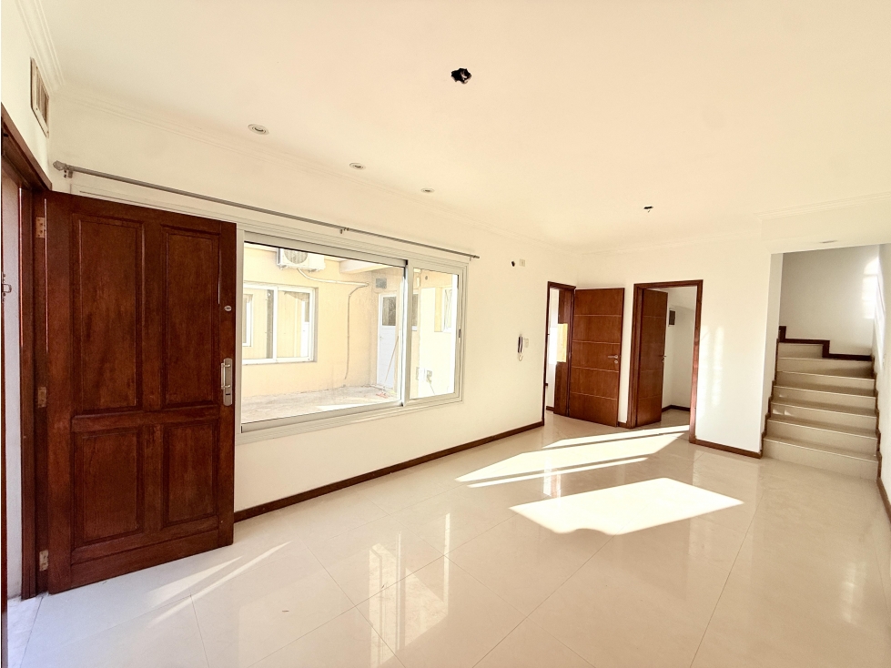 departamento 3 ambientes en venta en lujan centro con cochera