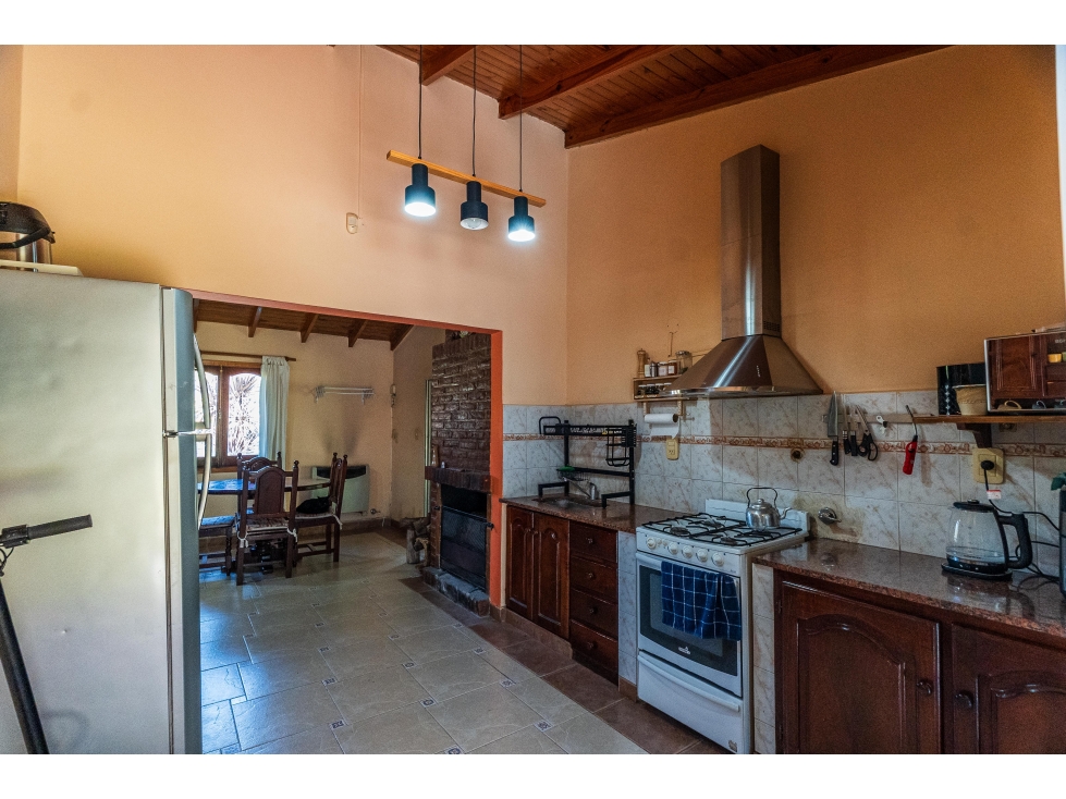 Casa quinta de 4 ambientes en venta con pileta y cochera apto credito — foto 5