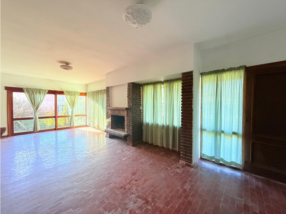 Casa en venta en Jauregui — foto 2