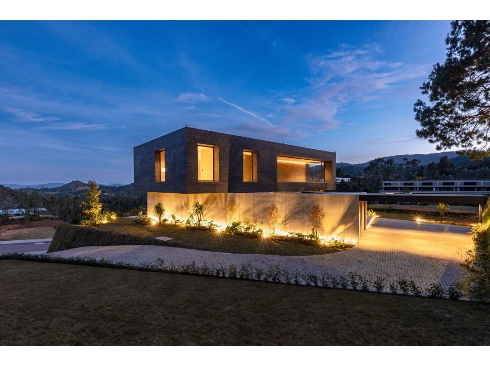 Venta de casa campestre en el escobero parte alta
