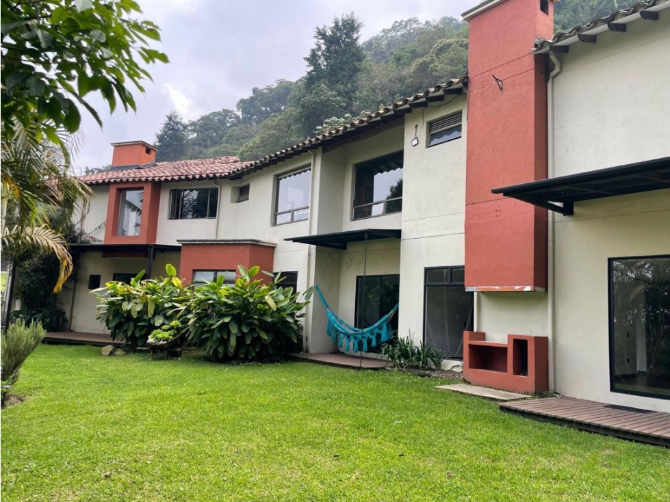 Casa campestre en venta Envigado Escobero parte baja