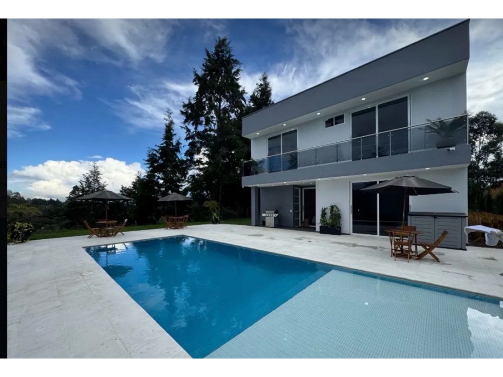 Venta de casa campestre Rionegro