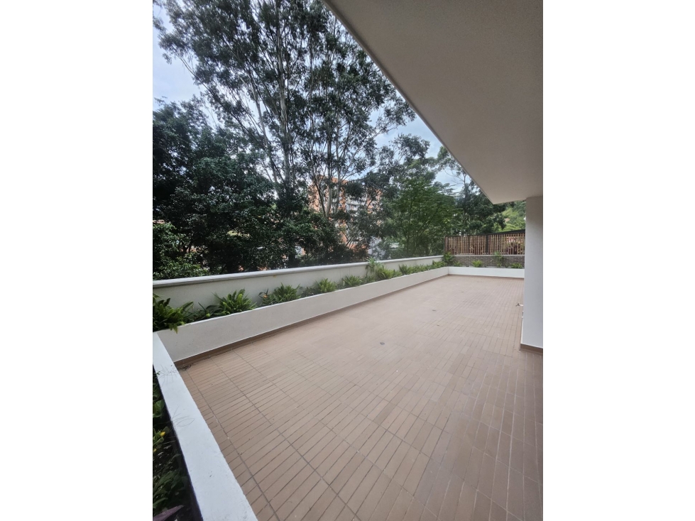 Venta de Apartamento en Envigado, camino verde