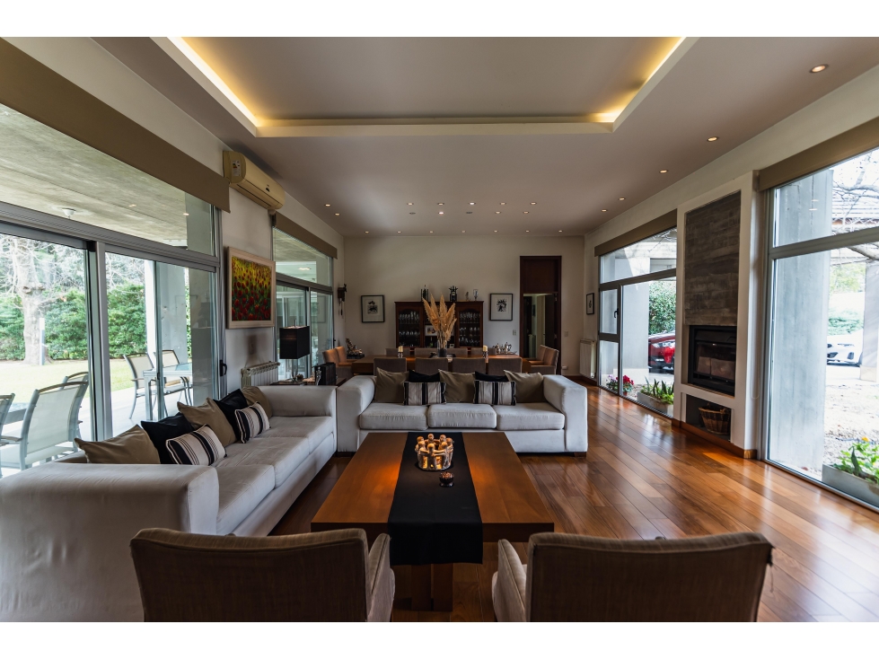 casa de 6 ambientes en venta en praderas fondo al golf — foto 2