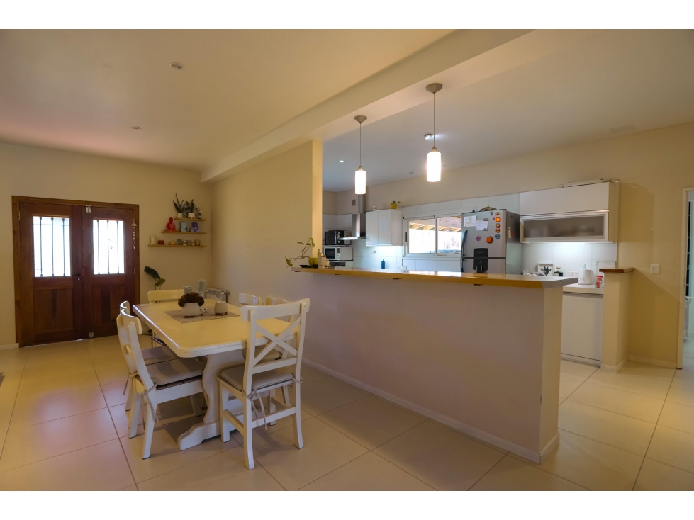 Casa de 4 ambientes en venta en barrio cerrado lomas de san francisco — foto 5