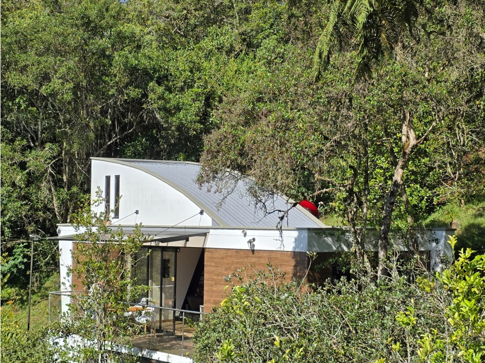 Venta de Lote con pequeña casa en las palmas — foto 5