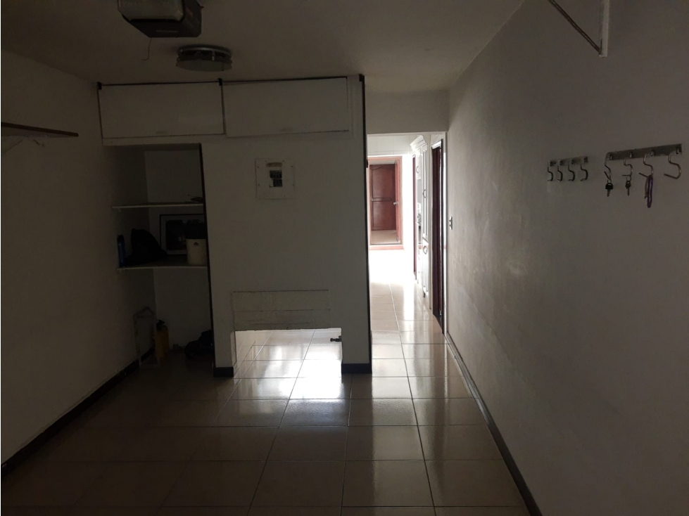 EN LA FLORA , EXTRAORDINARIA CASA PRECIO DE OPORTUNIDAD NORTE DE CALI — foto 4
