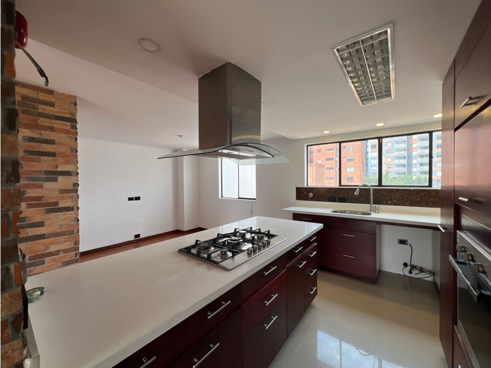 Venta de Apartamento en el poblado Milla de oro — foto 3
