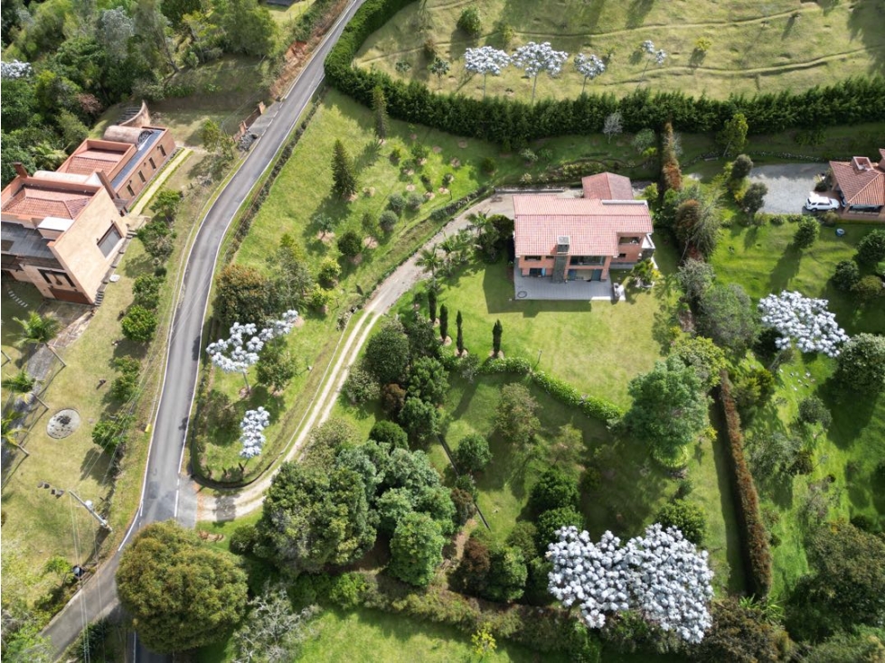Venta de casa en Envigado, alto del escobero — foto 2