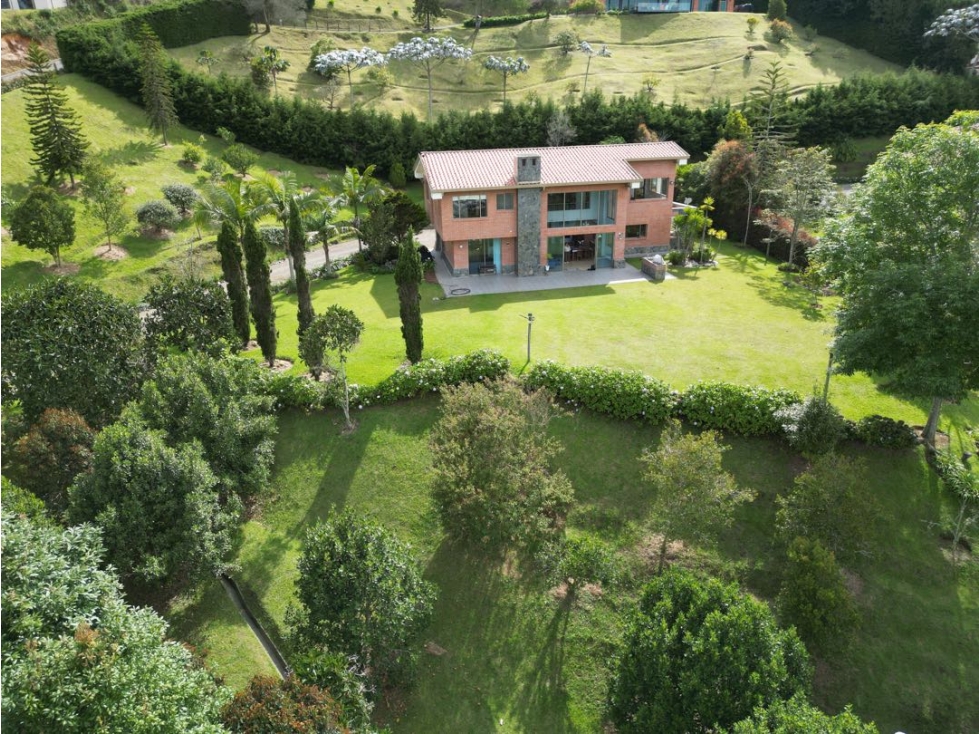 Venta de casa en Envigado, alto del escobero — foto 3